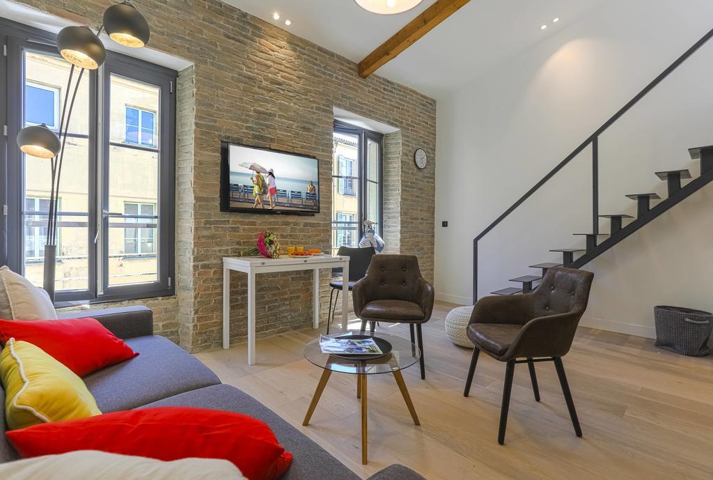 My Casa - 4 Place Massena - Duplex Appartement *