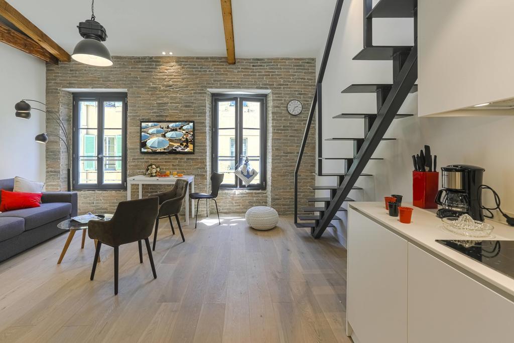 My Casa - 4 Place Massena - Duplex